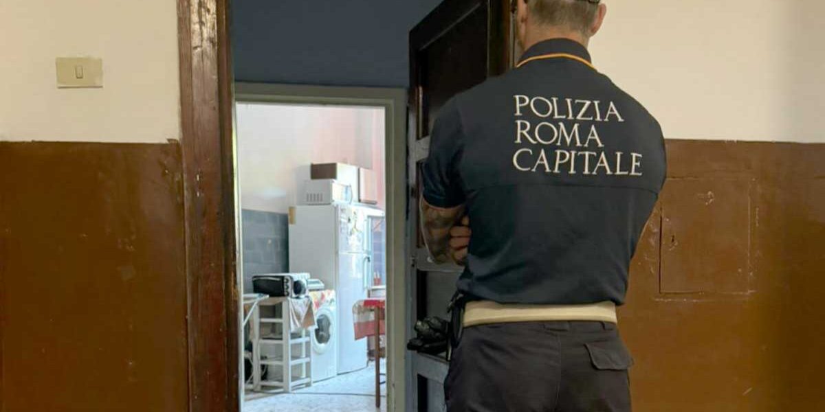 Roma, lo sgombero al quartiere Garbatella