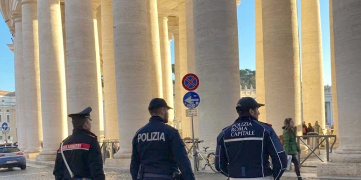 Roma, la zona del Vaticano passata al setaccio da controlli interforze