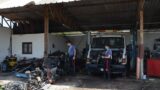 Rifiuti pericolosi e auto rubate: sequestrato un maxi deposito a Zagarolo