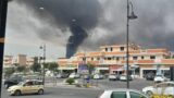 Ardea, ancora fiamme nella terra dei fuochi di via valli di Santa Lucia