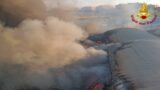 Devastante incendio a San Basilio: a fuoco ditta autotrasporti Barone