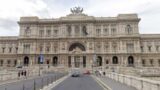 Roma, incendio al Palazzaccio: evacuata la Corte di Cassazione