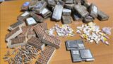 Acilia, pusher si rilassa in spiaggia, ma la Polizia lo raggiunge: in casa la droga, arrestato 52enne