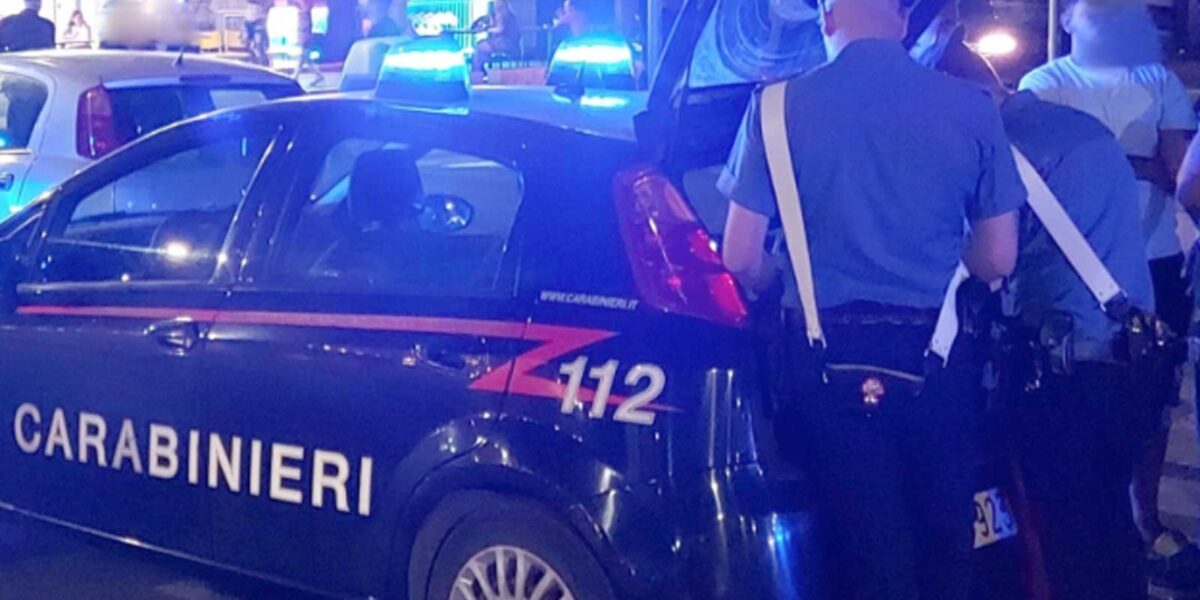 Roma, pattuglia dei carabinieri