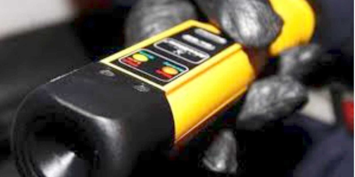 Ciampino, lo strumento utilizzato dalla Polizia Locale per il controllo alcolemico