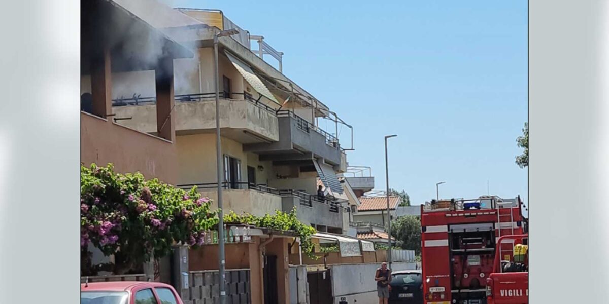 L'incendio ad Anzio Colonia, Vigili del Fuoco in Azione