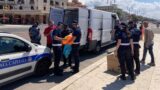 Ostia: abusivismo commerciale, 2000 oggetti sequestrati sull’arenile