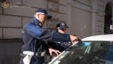 Roma: circolava senza patente, con targa radiata e permesso per disabili revocato