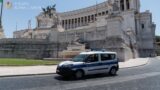 Roma: malato di Alzheimer in pigiama all’Altare della Patria, salvato dalla Polizia Locale