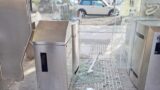 Roma nord, vandali distruggono l’ingresso della stazione ferroviaria La Giustiniana