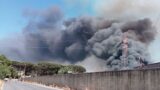 Devastante incendio a Casal Lumbroso, Roma continua a bruciare: ‘Tenere chiuse le finestre’