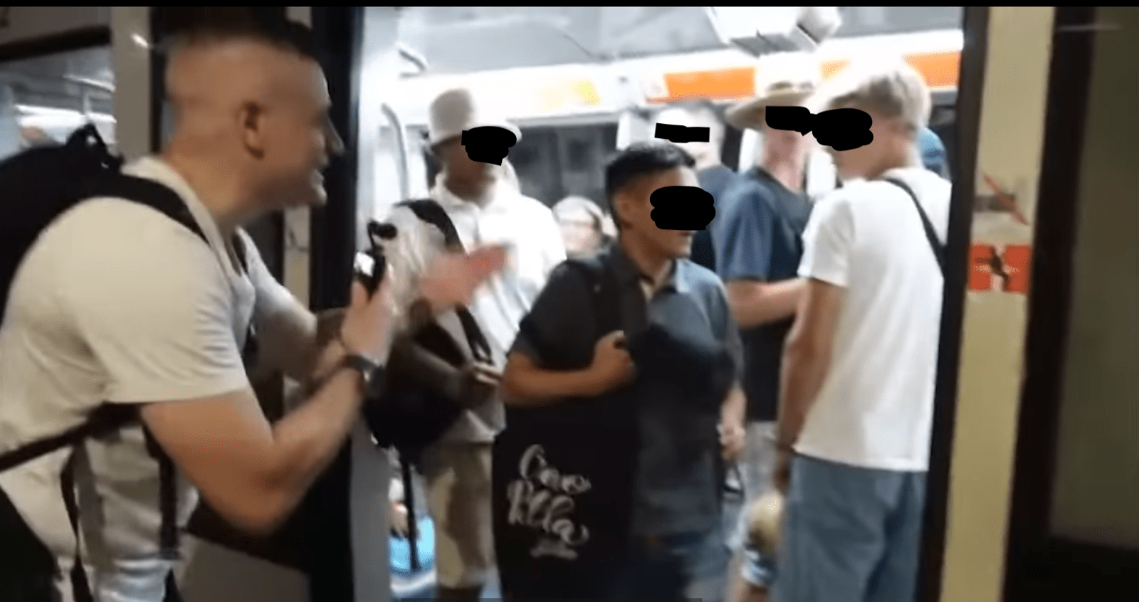 Borseggiatore nella Metro A - www.7colli.it