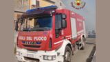 Torrita Tiberina, vasto incendio boschivo: evacuazioni e canadair in volo