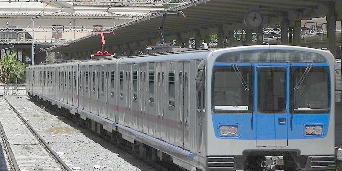 Un treno della Roma Lido