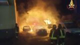 Palestrina, 3 auto distrutte dalle fiamme su via Prenestina Nuova: indagini in corso
