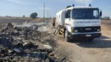 Ardea, ancora fiamme in via Monti di Santa Lucia. I residenti: “L’aria è irrespirabile”