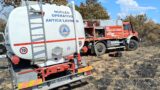 Incendio a Castel Romano, in fiamme oltre due etteri di vegetazione a ridosso delle attività commerciali