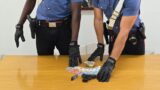 Pomezia, spaccio di droga e porto abusivo di armi: arrestato 40enne
