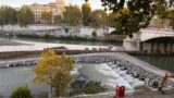 Roma, spunta una ‘diga’ sul Tevere: ecco cosa sta succedendo vicino all’Isola Tiberina (FOTO)