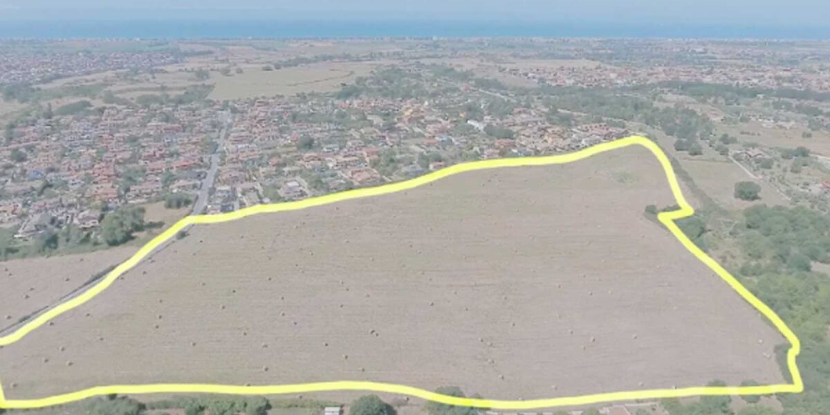 Pomezia, il terreno agricolo di Campo jemini su cui dovrebbe nascere un nuovo impianto fotovoltaico