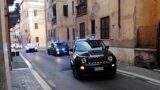 Rapina a Lariano, arrestato in Svizzera 33enne in fuga: trasferito in Italia