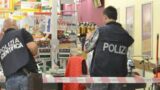 Cerveteri, getta benzina sul cassiere: arrestato anche il complice del rapinatore 15enne. È un adolescente di 14 anni