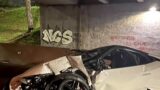Roma, 32enne si schianta sotto al ponte e distrugge la Lamborghini: ferita anche una bambina di 10 anni (VIDEO)