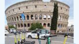Giubileo, più monopattini per i pellegrini in arrivo a Roma: trattative in corso con gli operatori