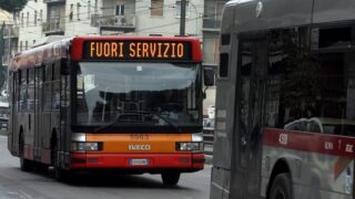 Sciopero 28 novembre a Roma: metro, bus, Cotral e treni a rischio