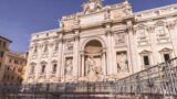 Roma: boom di visitatori alla passerella di Fontana di Trevi, ma sui social è polemica