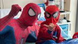 Roma, bimbo di 4 anni malato di tumore in sala operatoria con…Spiderman: ‘Il mio supereroe preferito’