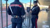 Termini, controlli a tappetto allo snodo ferroviario: 5 persone arrestate e 17 denunciate