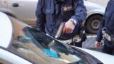 Roma, parcheggia con il pass disabili falso: denunciata “furbetta”