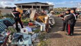 Roma, sequestrata discarica abusiva in un terreno: denunciato un 65enne