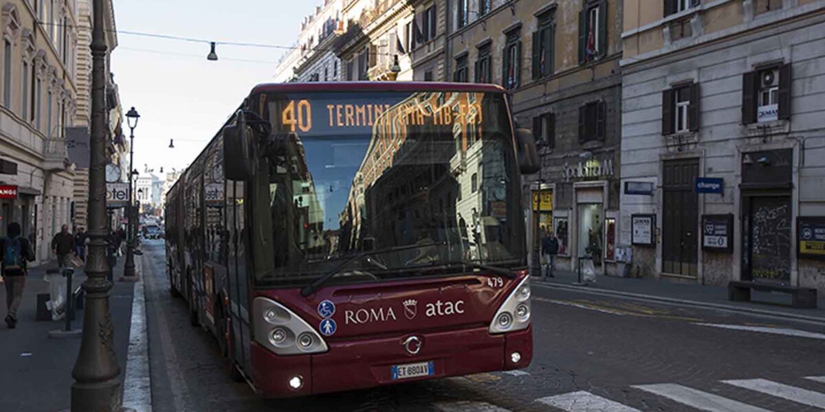 Mezzi pubblici a Roma sotto Natale