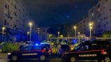 Roma, in auto con la droga nascosta nei paraurti con calamite: arrestato