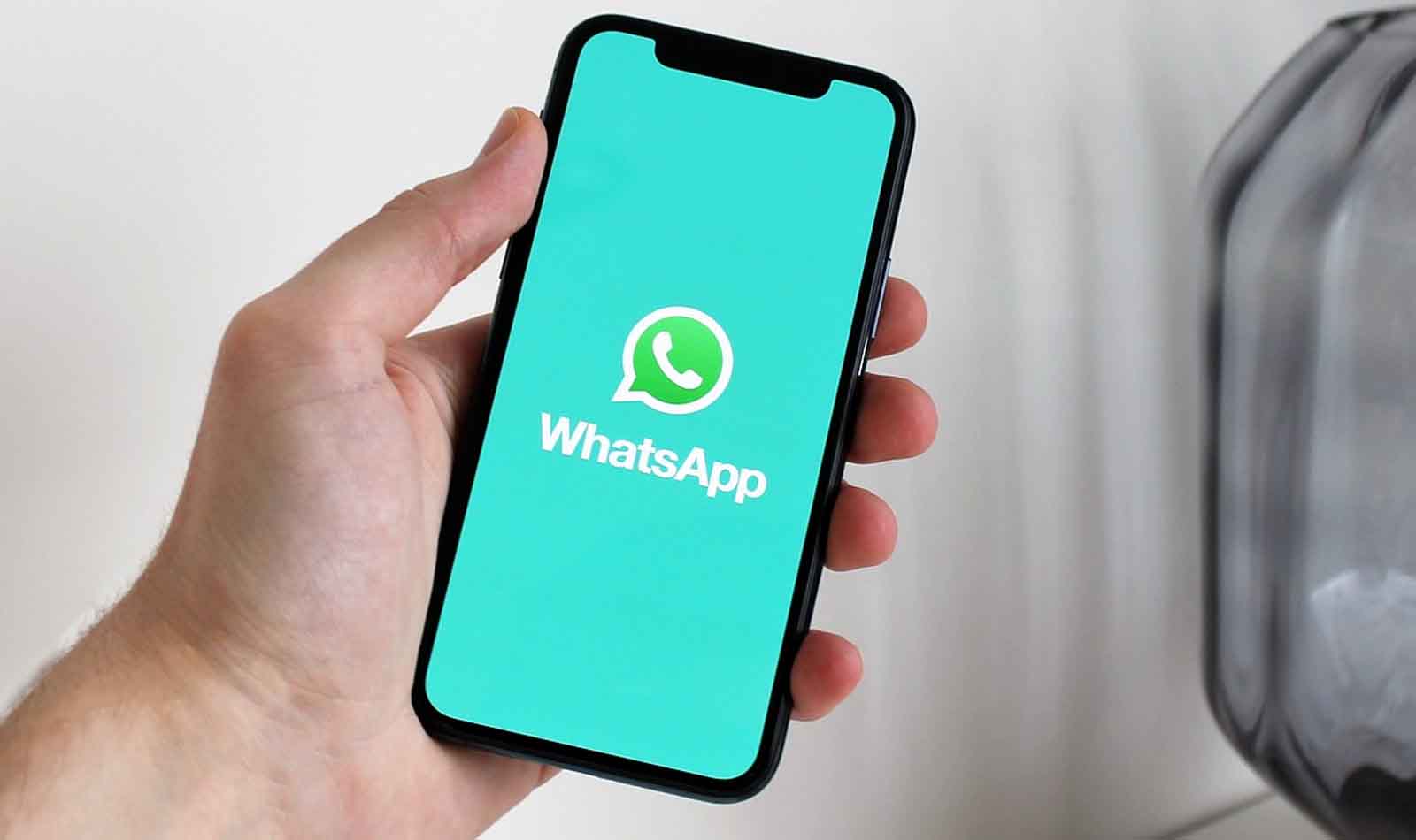 WhatsApp smetterà di funzionare gennaio 2025