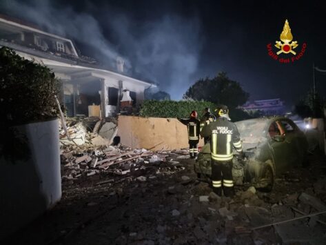 Esplosione villa ad Aprilia