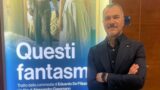 Questi fantasmi su Rai 1 stasera in tv: trama e cast del film di Alessandro Gassmann