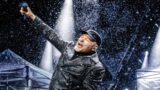 Vasco Rossi I Magnifici 7 su Canale 5 stasera sabato 28 dicembre: anticipazioni, streaming e dove vederlo