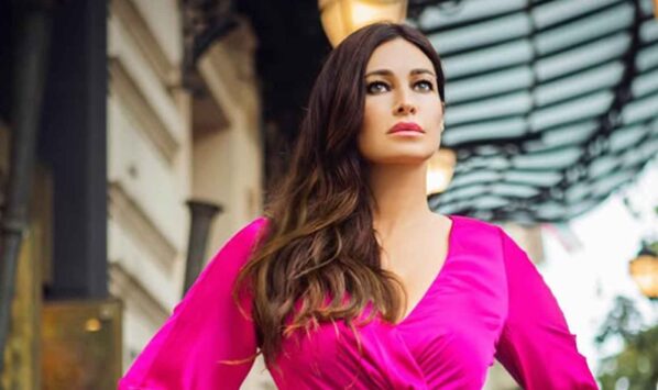 Manuela Arcuri, separazione senza scontro con l’ex marito: ecco cosa prevede l’accordo