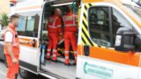 Nettuno, 2 anziani attendono l’autoambulanza per più di un’ora: al suo arrivo è… senza barella