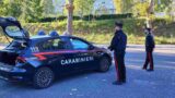 Roma, altera la targa e circola armato: fermato a Corviale