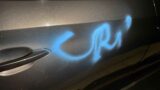 Vandali a Roma: auto imbrattate con spray nella zona di Piazza Bologna