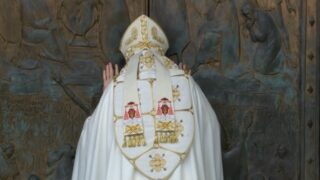 Capodanno 2026, Roma ‘blindata’ per concertone e chiusura della Porta Santa: tutte le info su viabilità e traffico