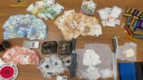 Ardea, nell’auto con hashish e cocaina: arrestati 2 pusher, sequestrato 1 kg di droga