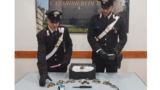 Guidonia, “Non abito qui”, ma in casa nascondeva mezzo chilo di droga: arrestato