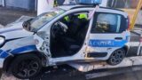 Roma, con l’Audi Rs6 passa con il rosso e centra la pattuglia dei vigili: 3 feriti in via Casilina (FOTO)