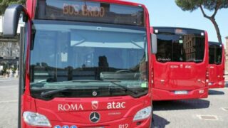 ATAC assume nel 2026: nuovi bandi anche per neolaureati. Requisiti e come candidarsi, oltre 1.400 assunzioni in tre anni