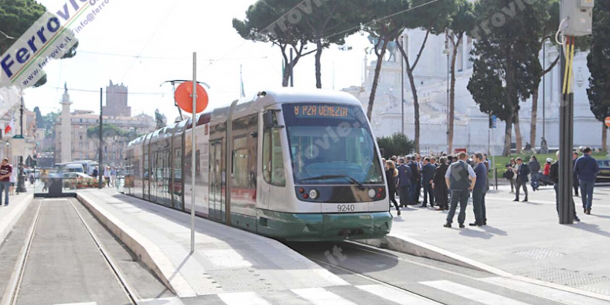 Il capolinea del Tram a piazza Venezia, rendering del progetto